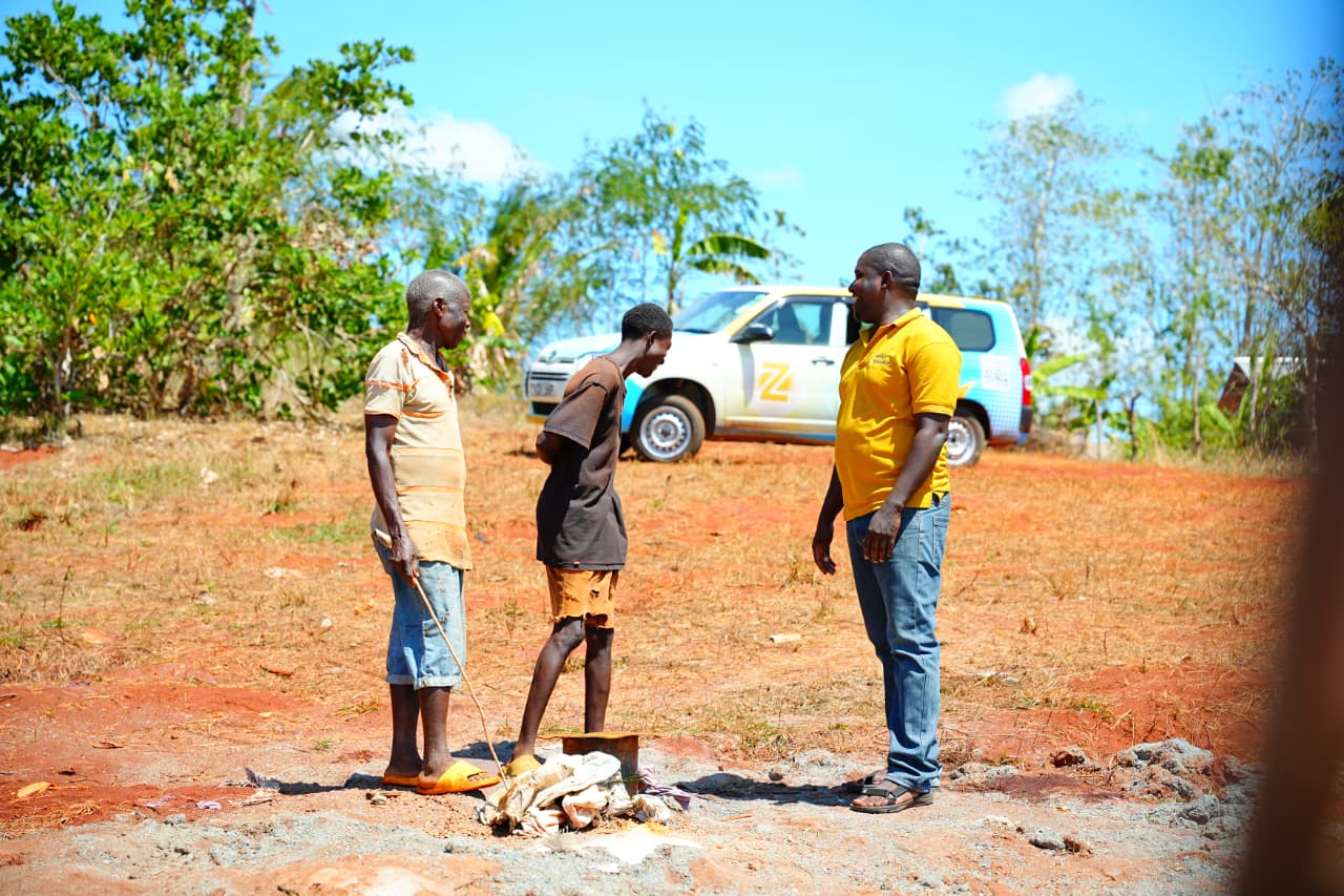 Zeinabiya Foundation field work photograph 2
